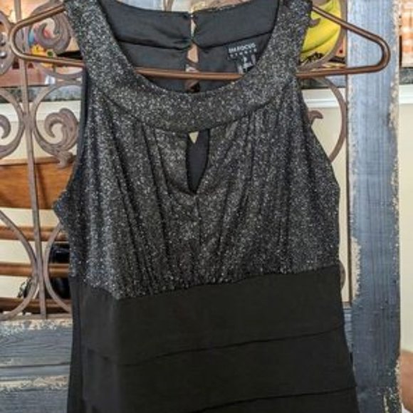 Stunning New Glittery Black Evening Dress - Picture 3 of 10